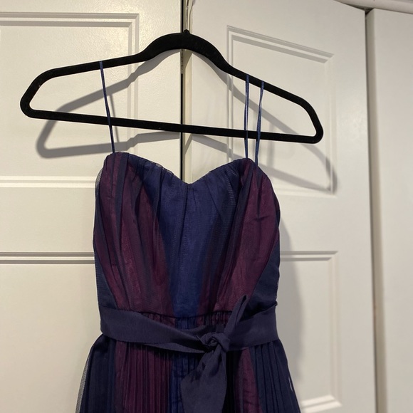 BCBG cocktail dresse - Picture 4 of 4